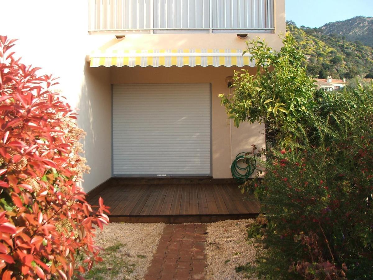 Au Coin De L'Olivier Appartamento Le Lavandou Esterno foto